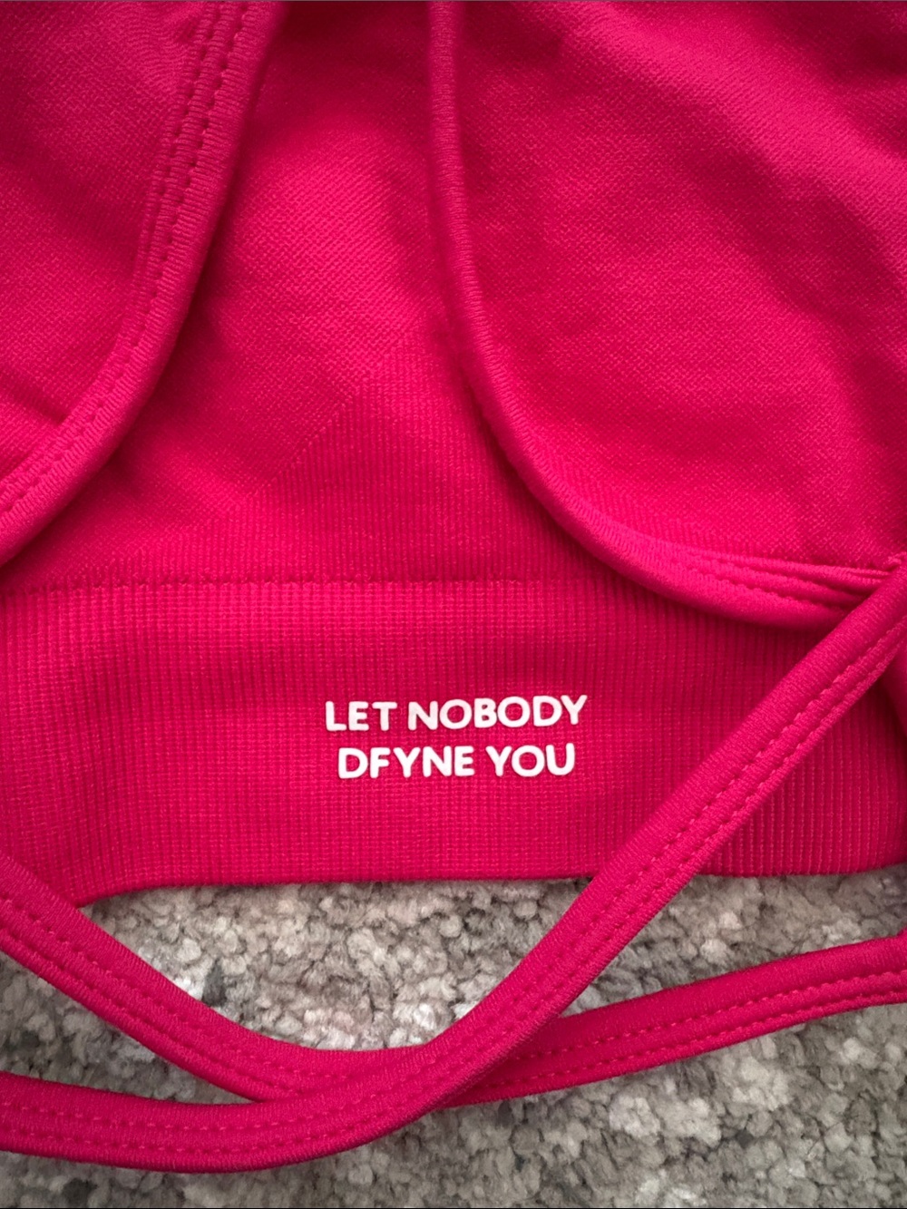 Dynamic Backless Sports Bra - Picture 3 of 5